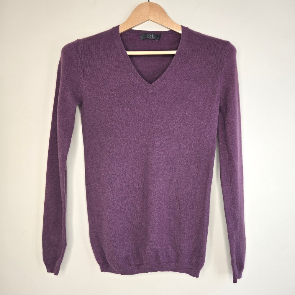 The Limited Luxe V-Neck 100% Cashmere Purple Sweater WMS Small Quiet Luxury